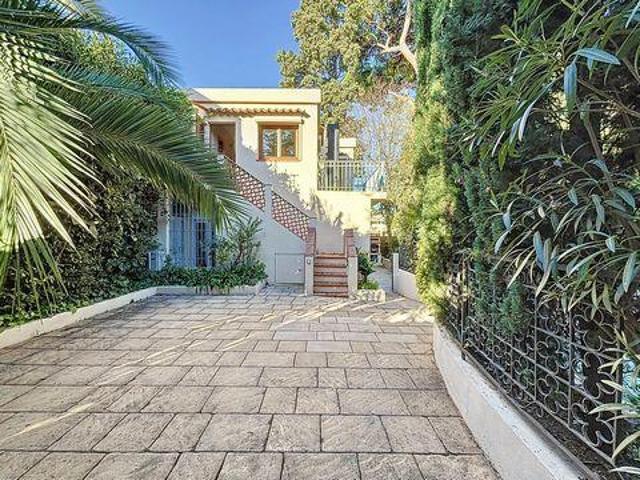 2 chambres, Antibes Provence 06600 102888770