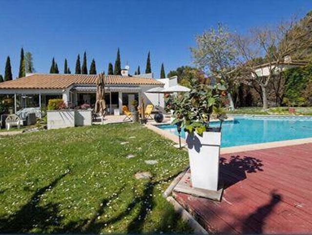 2 chambres, Apt Provence 13320 101623077