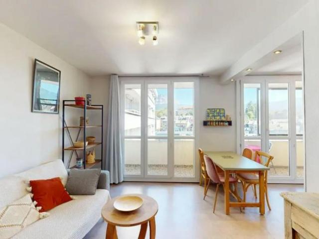 2 chambres, Chambéry Chambéry 73000 LS105717565