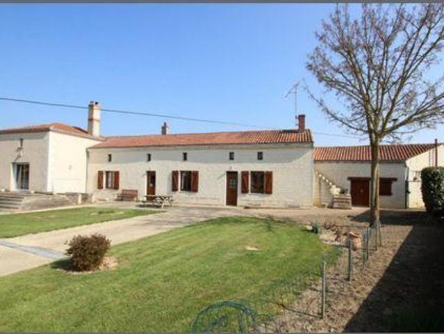 2 chambres, Doué En Anjou Pays de la Loire 49700 98211505