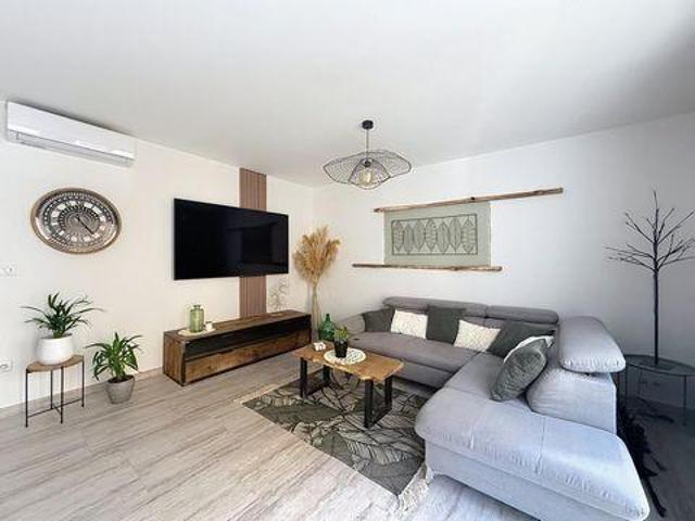 2 chambres, Frejus Provence 83600 LS100735837