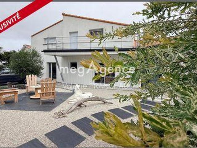 2 chambres, La Faute Pays de la Loire 85460 102957237
