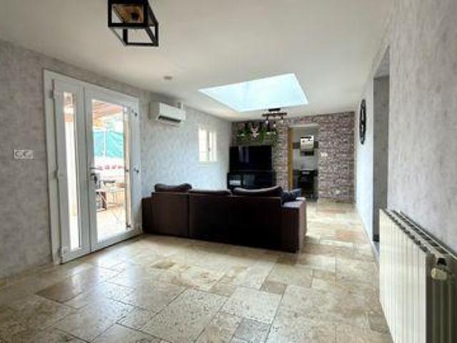 2 chambres, La Penne sur Huveaune Provence 13821 103156891