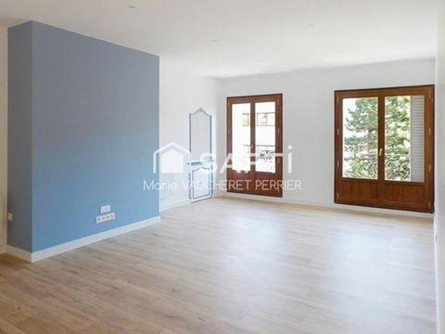 2 chambres, La Tronche Rhône 38700 102556892