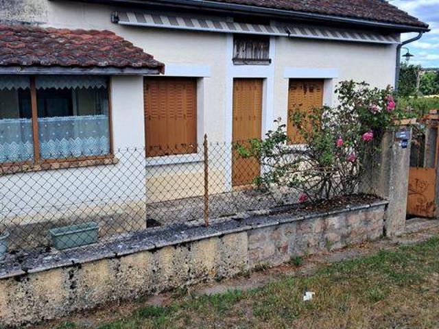 2 chambres, Lapalisse Auvergne 03120 103015077
