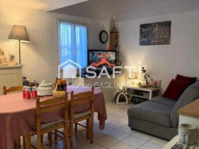 2 chambres, Puget Provence 83390 103218275