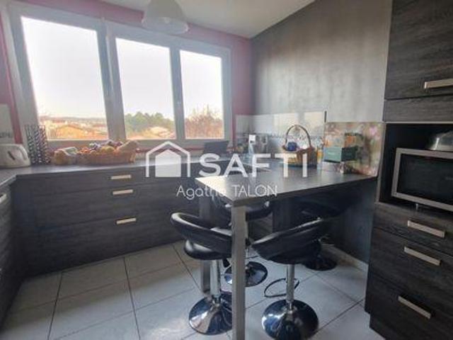 2 chambres, Rillieux Rhône 69140 100056392