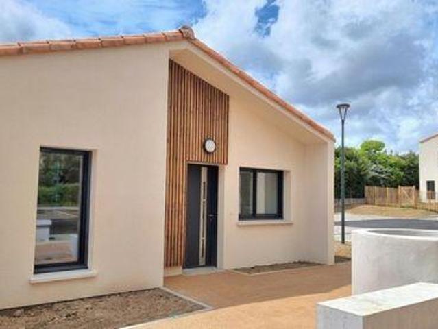 2 chambres, Sainte Pays de la Loire 85150 99314157