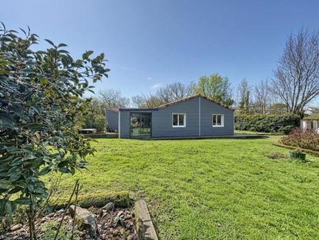2 chambres, Talmont Pays de la Loire 85440 103700028