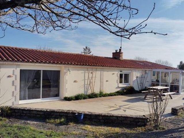 2 chambres, Vouille Pays de la Loire 85450 103383093