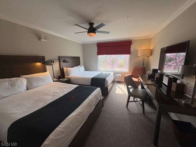 2 Chamonix Dr # 213