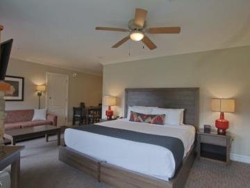 2 Chamonix Dr # 427