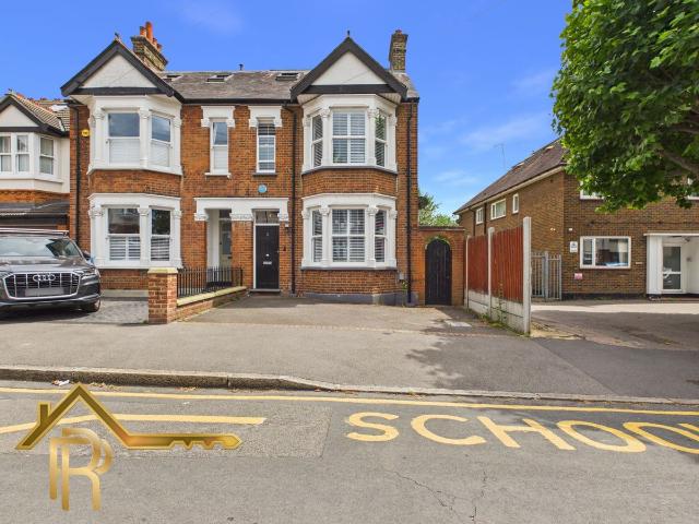2 Champion Road, Upminster RM14, 4 bed semi detached house to rent, £2,950 pcm | PrimeLocation
