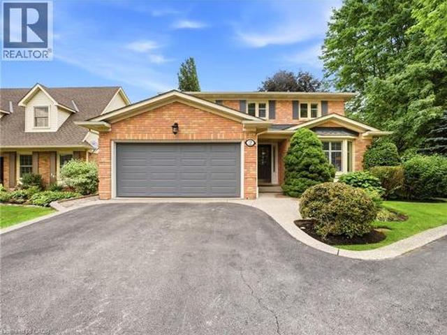 2 Charterhouse Crescent, Ancaster, ON, L9G 4E5 house for sale | Listing ID 40849 | Royal LePage