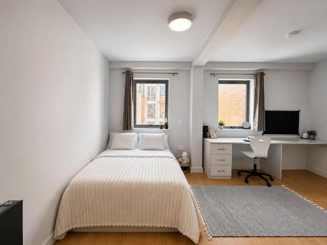 2 Chatham Place, Liverpool L7 4 bed flat share to rent £563 pcm £130 pw