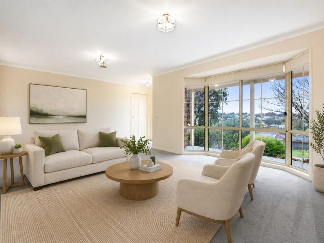 Comfortable Family Living in a Quiet Court Location