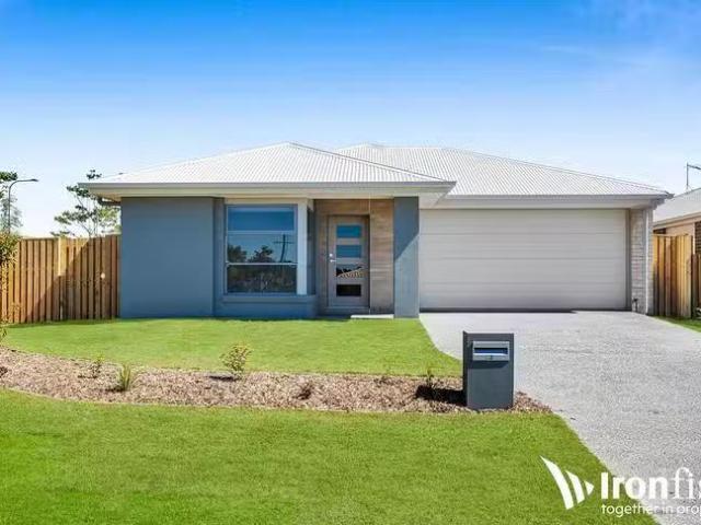 2 Chrysanthus Street, Crestmead, QLD 4132
