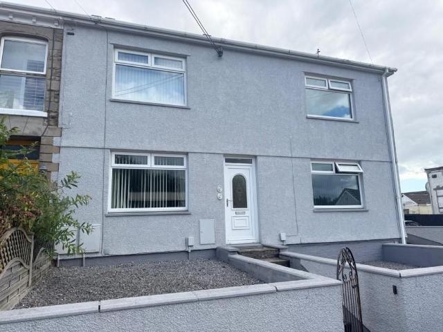 2 Church Street, Gowerton, Swansea SA4, 1 bed flat to rent, £725 pcm | PrimeLocation