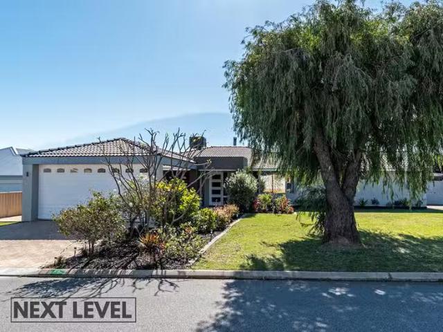2 Cleat Place, Ocean Reef, WA 6027