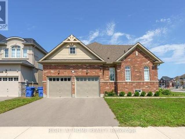 2 Cliff Thompson Court, Georgina, ON, L0E 1R0 house for sale | Listing ID N13675 | Royal LePage