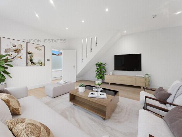 2 Coningsby Road, London, W5 4HR, United Kingdom | 3 bed house for rent #136033849 | Rentberry
