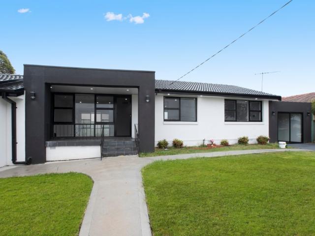 2 Corryong Street Fairfield West