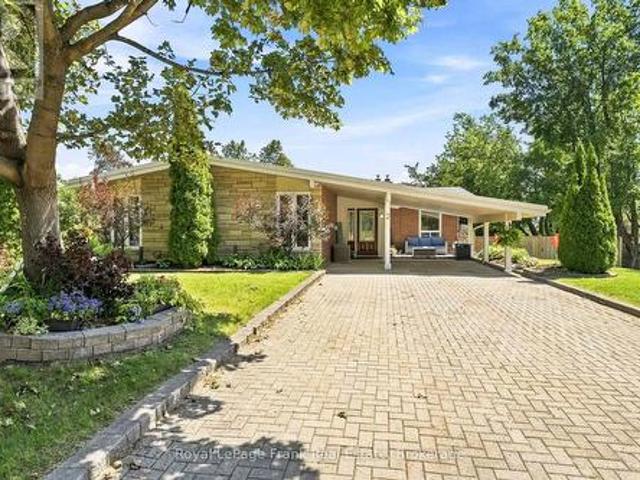 2 Crestwood Avenue, Peterborough Monaghan Ward 2, ON, K9J 1M8 house for sale | Listing ID X13667 | Royal LePage
