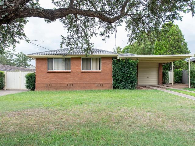 2 Dwyer Place South Penrith