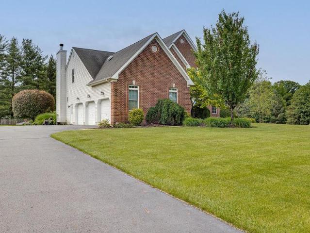 2 Dellaira Court