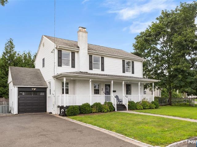 2 Derby Lane