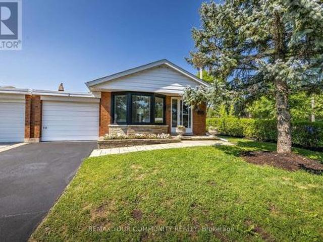 2 Doonaree Drive, Toronto, ON, M3A 1M4 house for sale | Listing ID C13643 | Royal LePage
