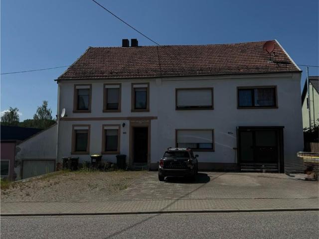 2 Doppelhaus Hälften 1 Preis 3 Wohnungen in Urweiler