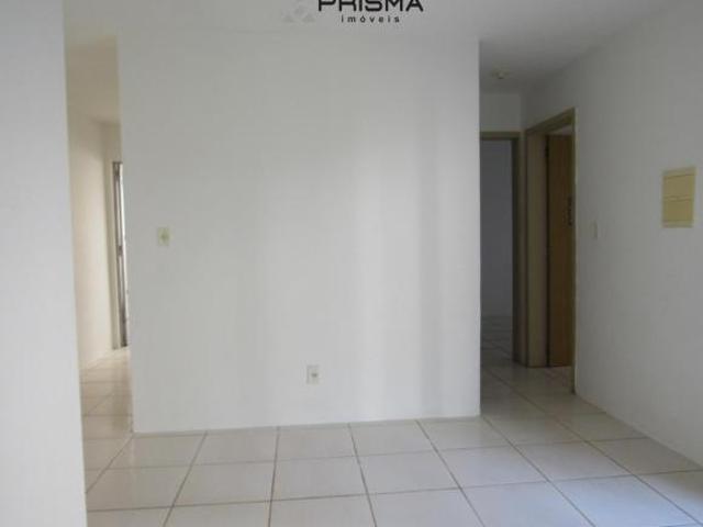 2 Dorm. sacada, garagem, salão de festas e playground