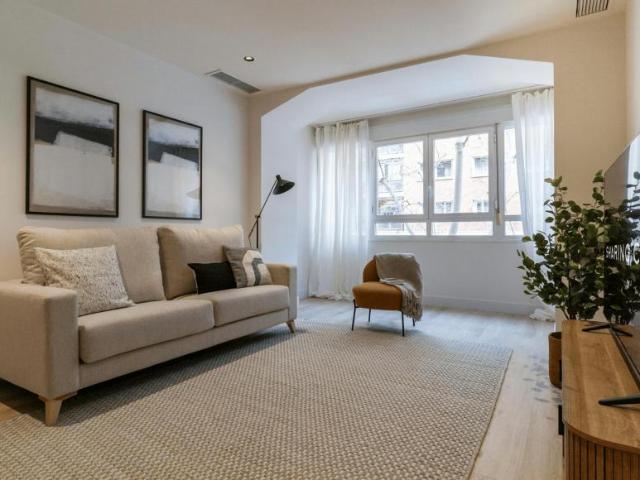 2 Dormitorio Apartamentos Madrid Madrid 104402440