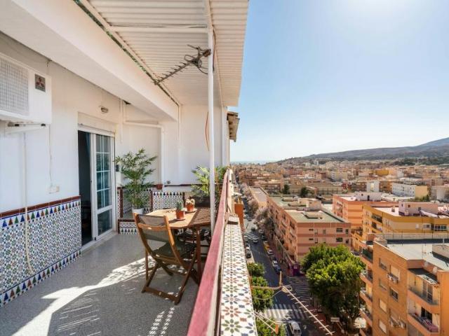 2 Dormitorio Apartamentos Almería Almería 104842837