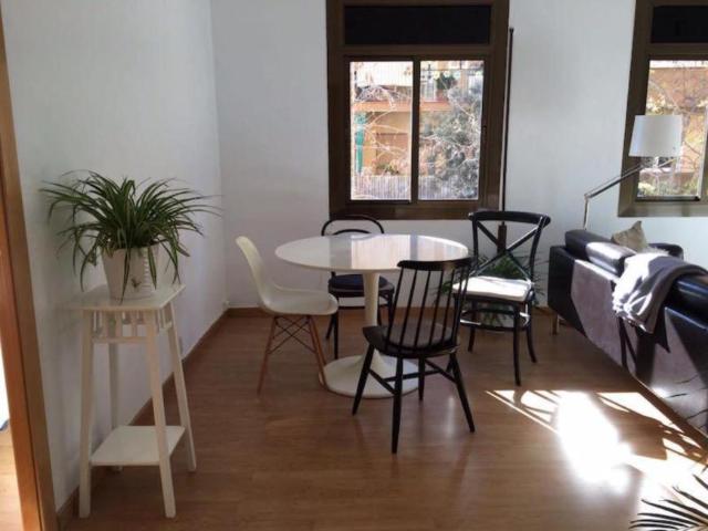 2 Dormitorio Apartamentos Barcelona Barcelona 104929447