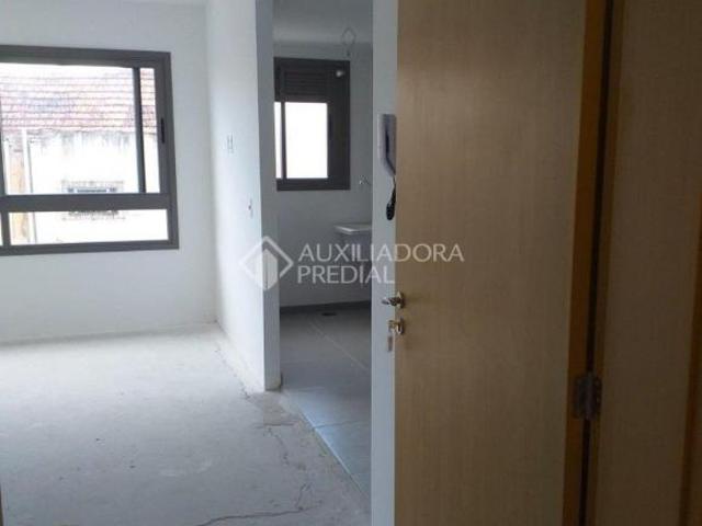 2 dormitórios, suíte, garagem, elevador, infraestrutura, churrasqueira