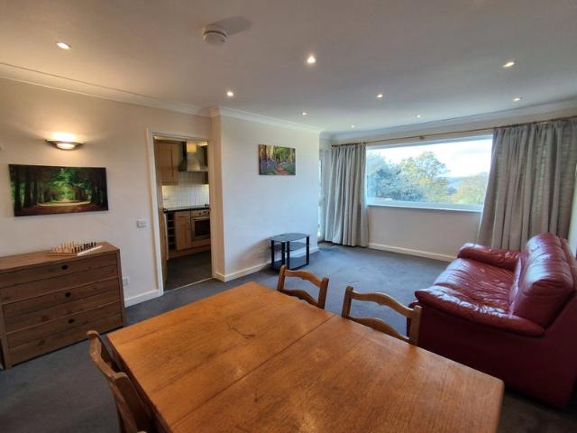 2 double bedroom, TFF close to the Downs