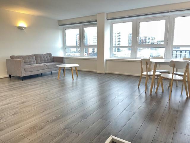 2 Double bedroom 2 bathroom,recepton, in Woolwich