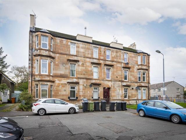 2 Dromore Street, Kirkitnilloch G66, 1 bed flat to rent, £650 pcm | PrimeLocation