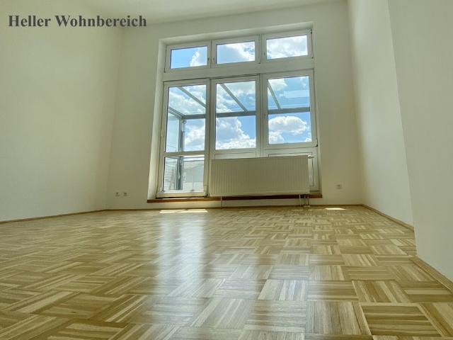 2 ETAGEN WOHNUNG Maisonette MIT LOGGIA und STELLPLATZ!