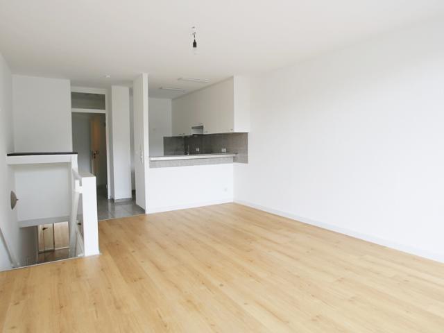 2 Etagen Wohnung mit Terrasse, 2 Loggien und Tiefgaragen Stellplatz in Bad Zwischenahn