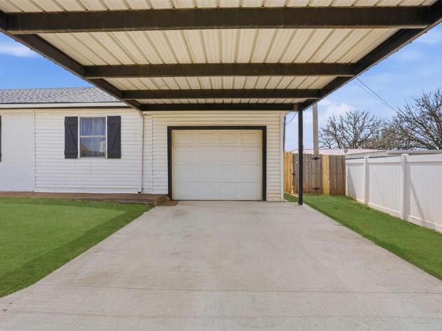 2 E Anchor Drive