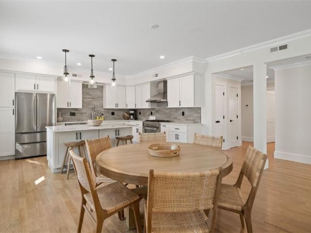2 Eastnor Road D