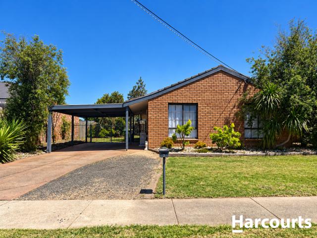 2 Edinburgh Court, WERRIBEE, VIC 3030