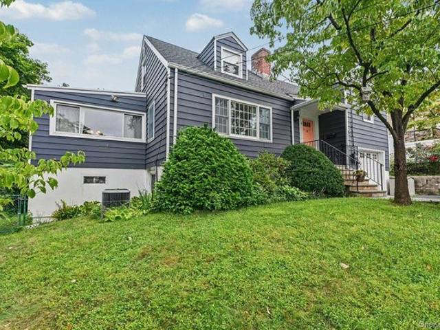 2 Edward St, West Harrison, NY 10604
