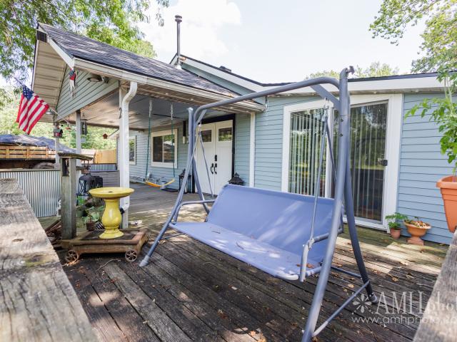 2 Elmwood Avenue
