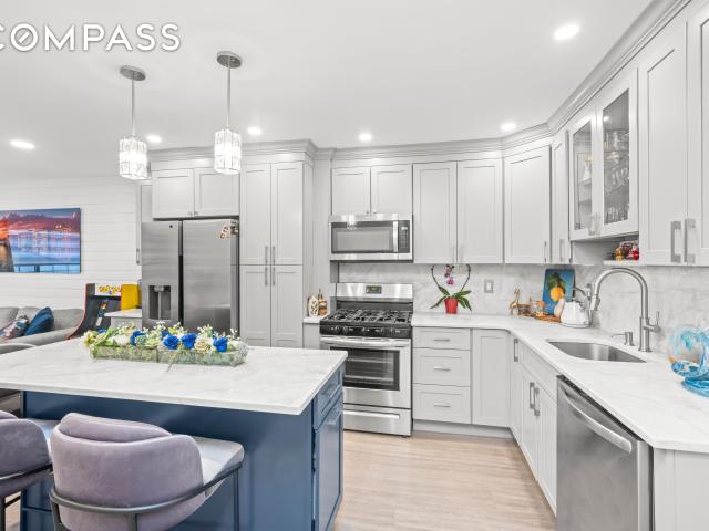 2 Elmwood Park Drive, Staten Island, NY