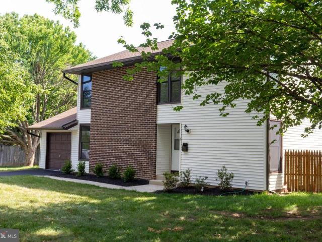 2 Enfield Drive