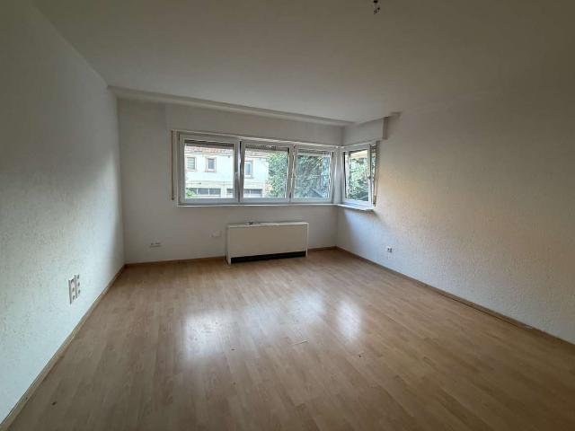 2 er WG sucht Mitbewohnerin